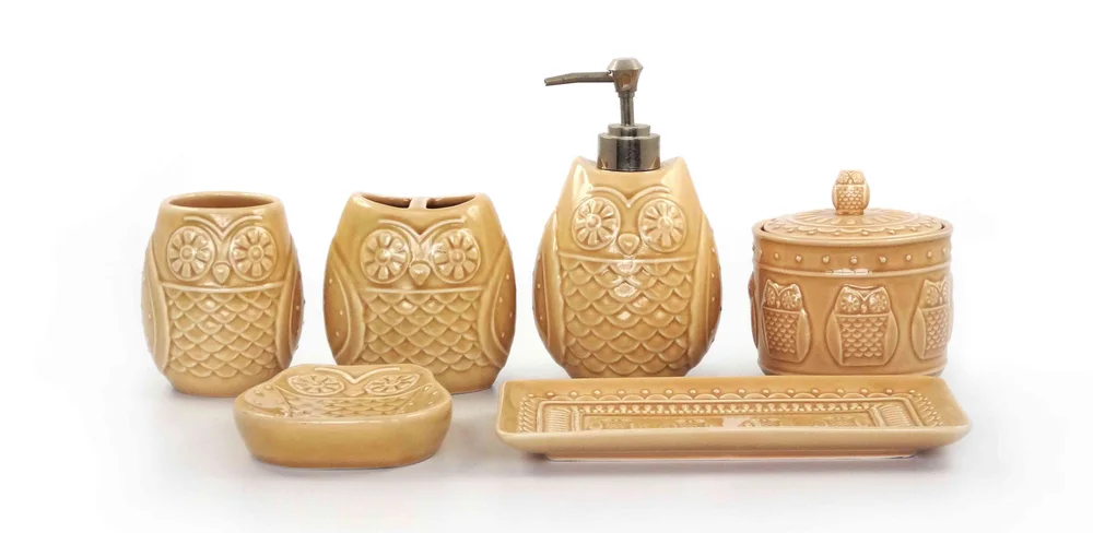Owl-shaped bath set