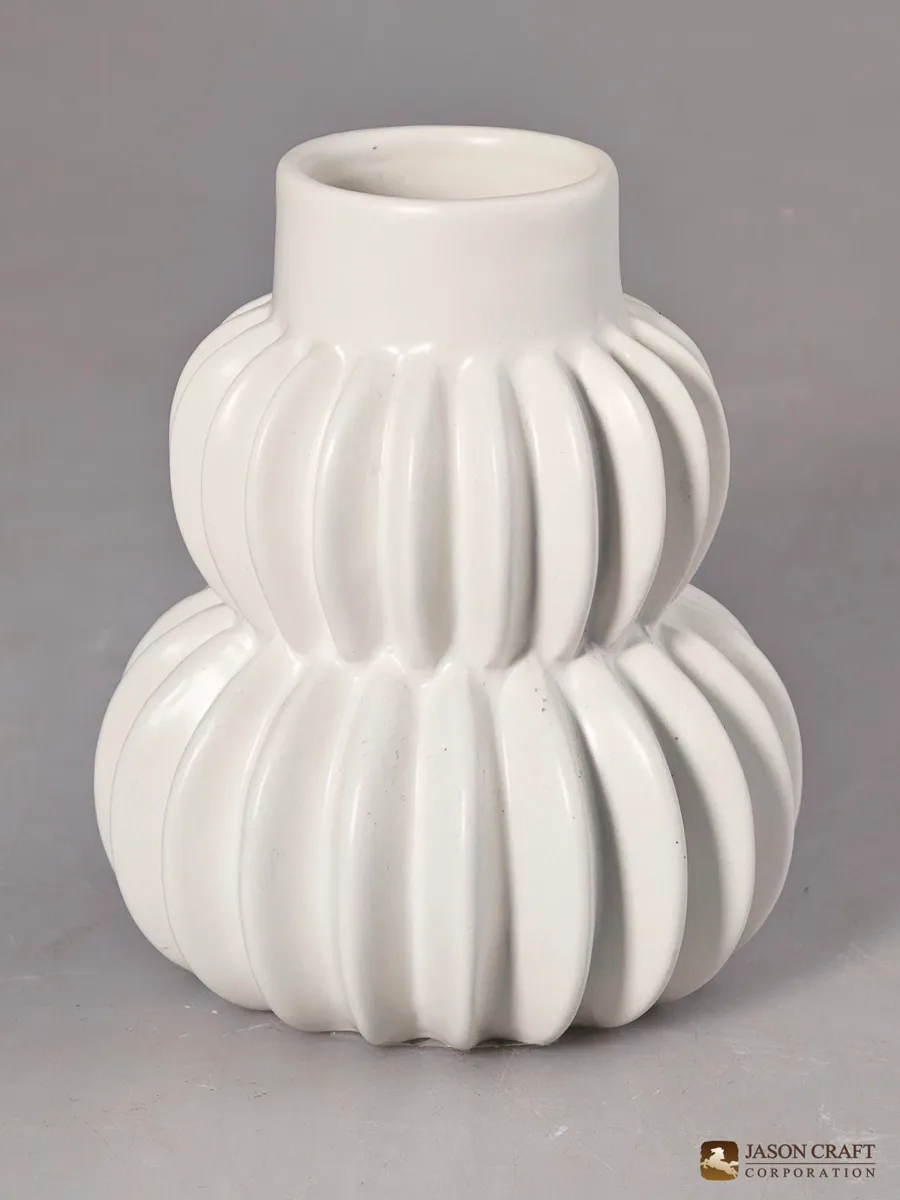White ribbed double-gourd ceramic vase