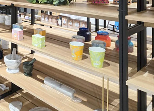 台北樣品室的大理石、陶瓷與玻璃